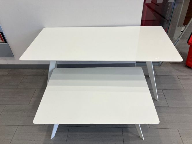 Huvudbild Podie/Bord vit set med 2 bord - begagnad
