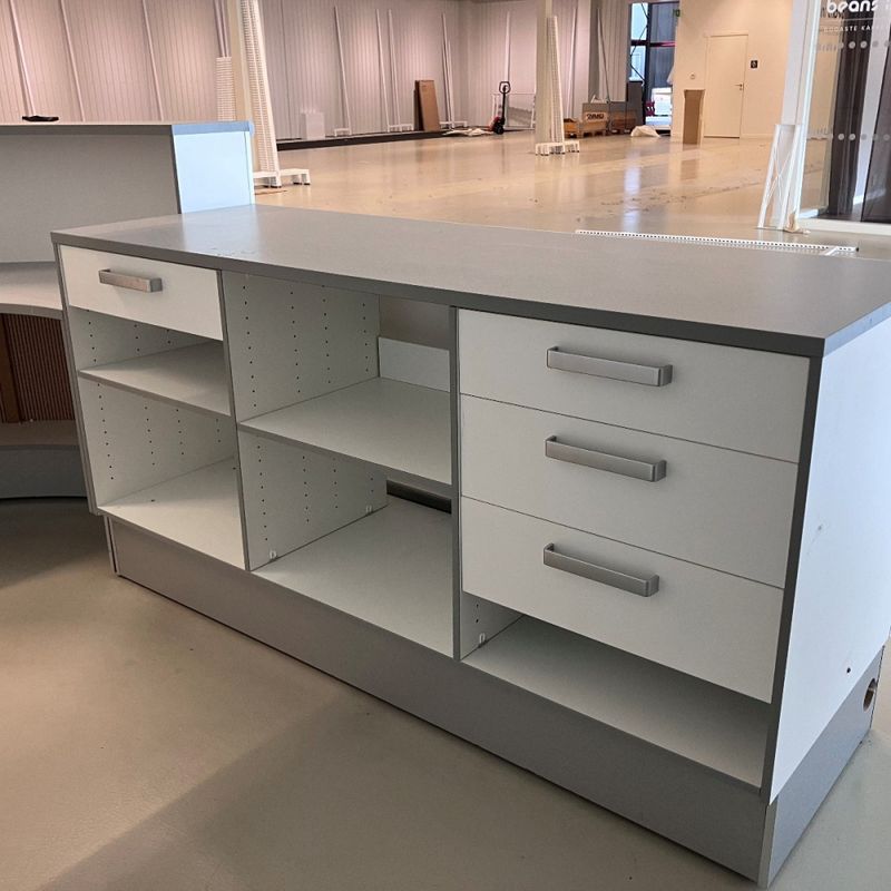 Butiksdisk Hestra vit - begagnad