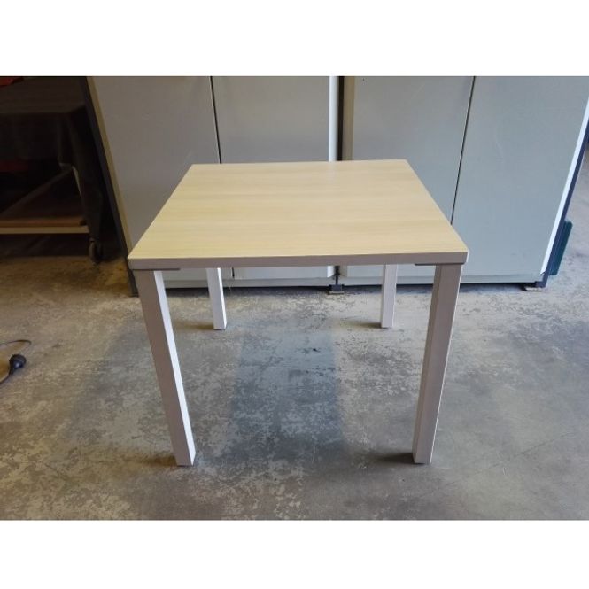Huvudbild Gärsnäs vitlaserad ek 80x80 cm - begagnad