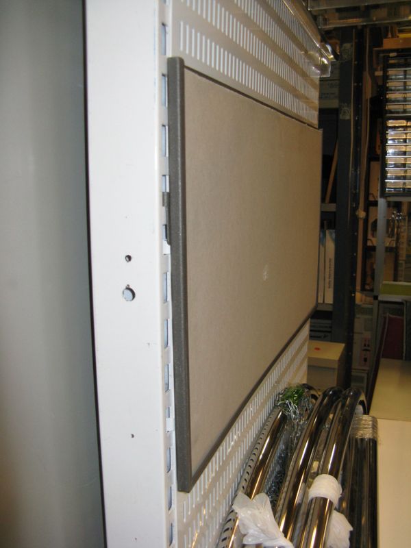 Skylthållare 30x60 cm grå - begagnad